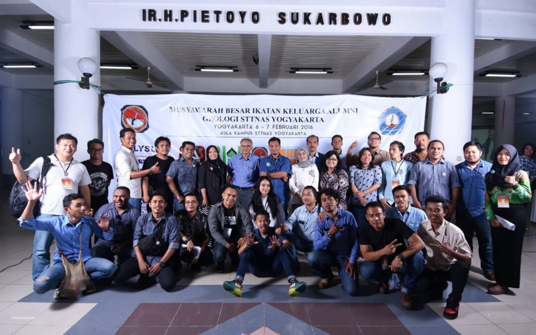 Foto Peserta musyawarah besar IKA GEO yang di laksanakan di Kampus ITNY Babarsari.